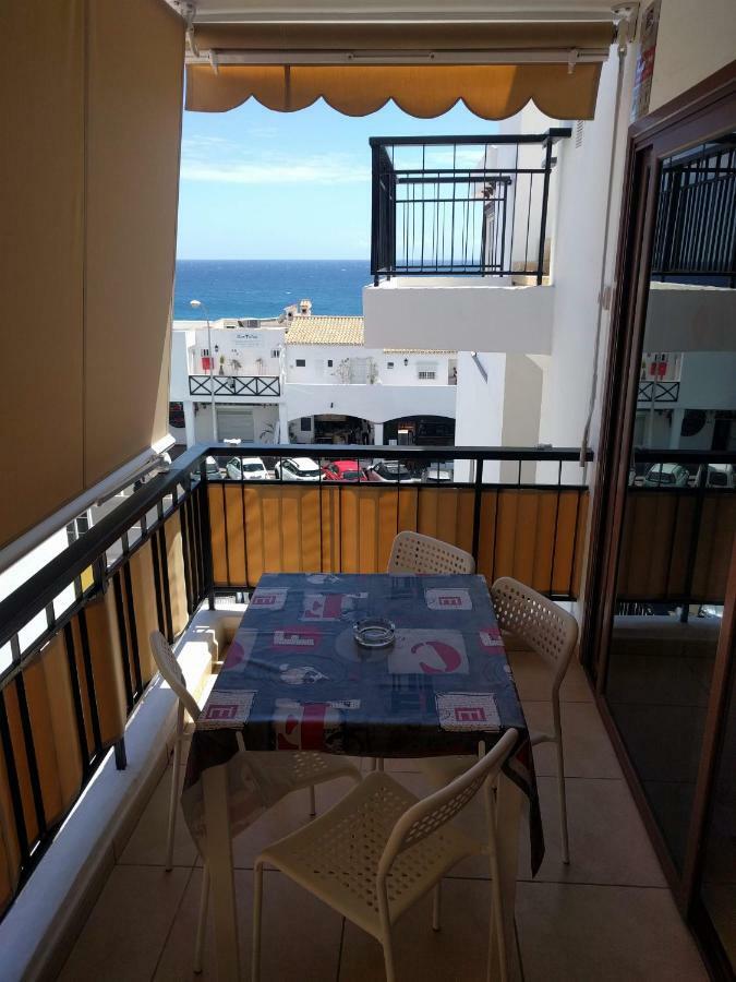 Casa Laura Vivienda Vacacional Лос Кристианос Экстерьер фото