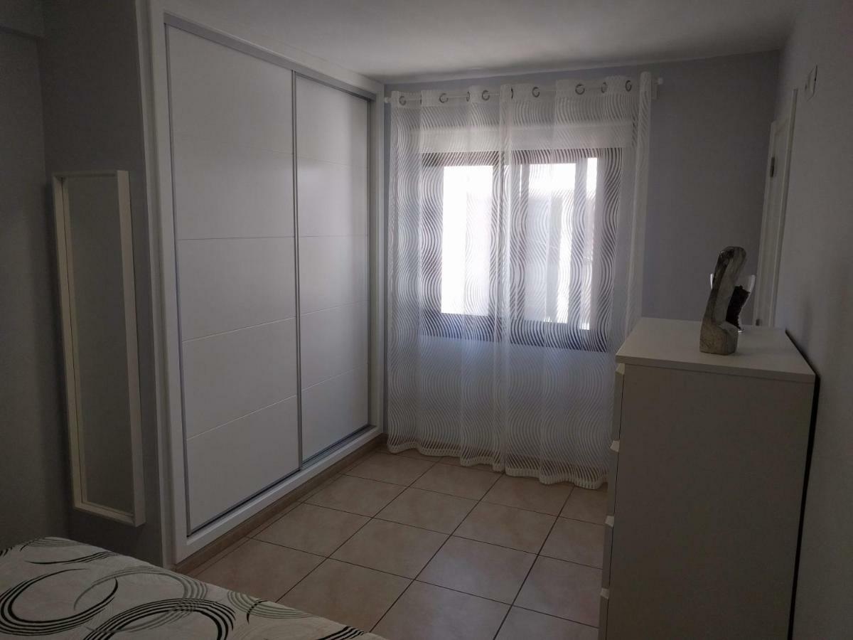 Casa Laura Vivienda Vacacional Лос Кристианос Экстерьер фото