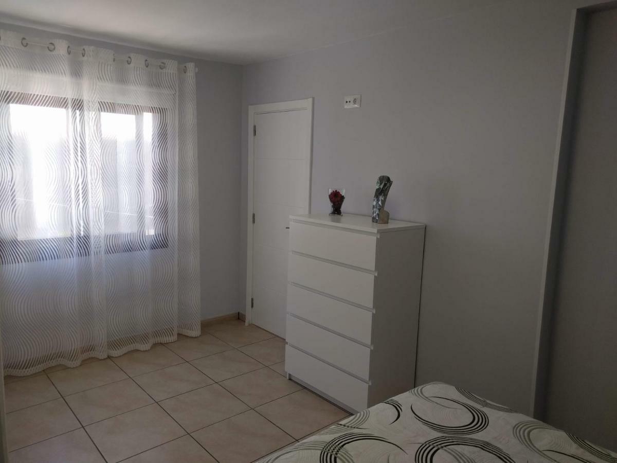Casa Laura Vivienda Vacacional Лос Кристианос Экстерьер фото